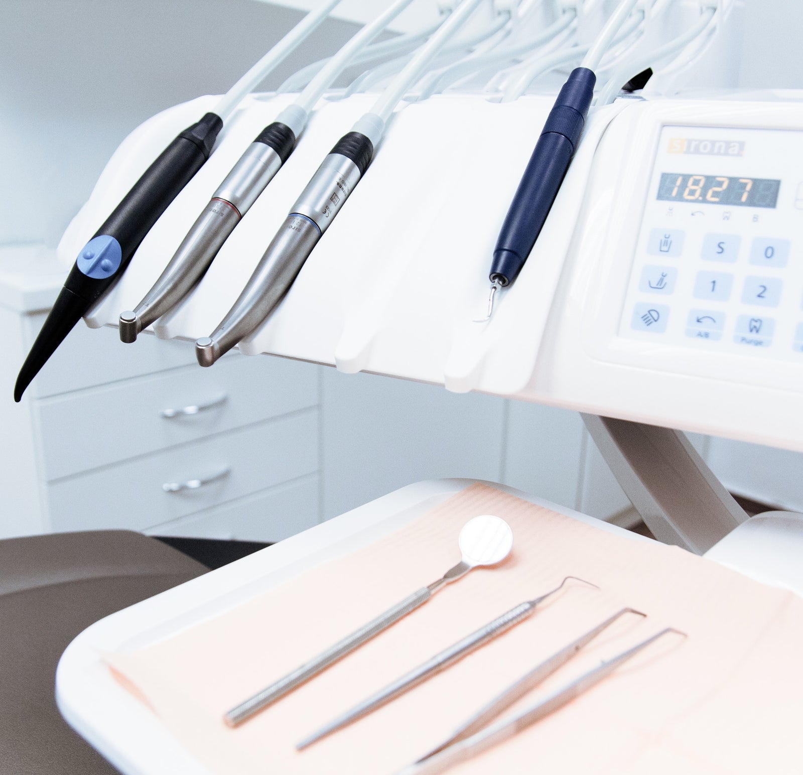 Équipements au cabinet dentaire du Dr Meryam Mamouni à Rabat